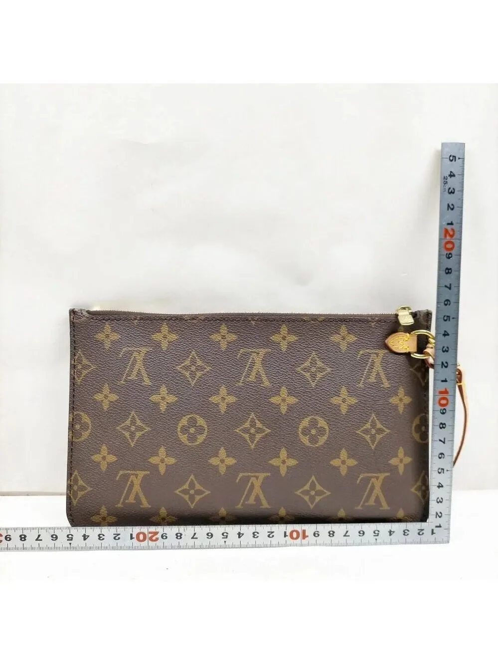 Authentic Louis Vuitton Neverfull Pochette Monogram Wristlet Clutch